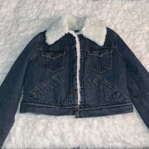 WOMEN’S LEVI’S DENIM SHERPA JACKET